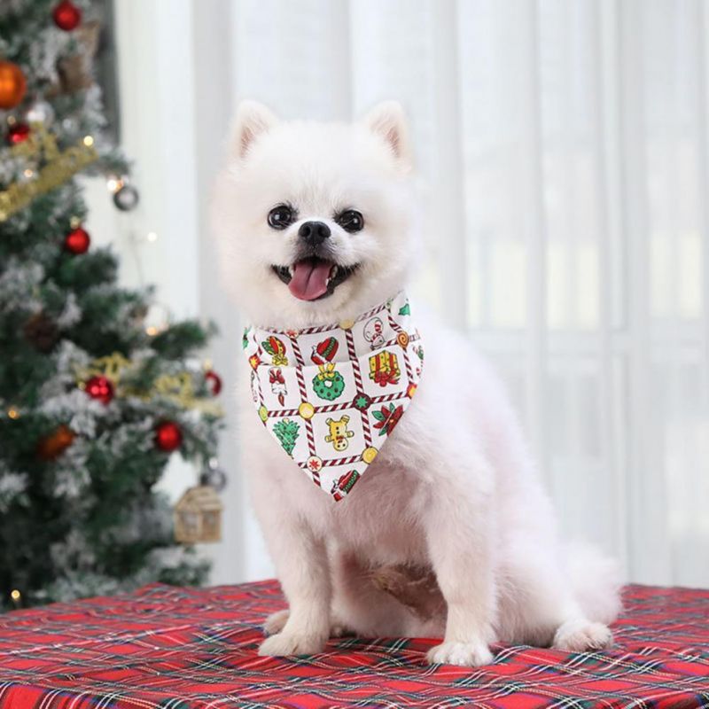 2022 Exquisite Pretty Dogs Cats Bib Scarf Soft Dog Towel Christmas Series Pattern Photo Props