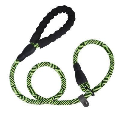 Nylon Pet Rope Dog Leash with Comfortable Round Handle