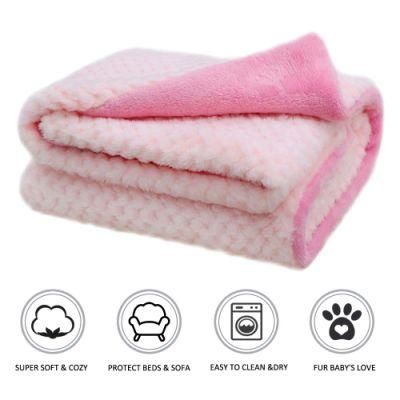 Fluffy Fleece Dog Blanket, Soft and Warm Pet Throw for Dogs &amp; Cats