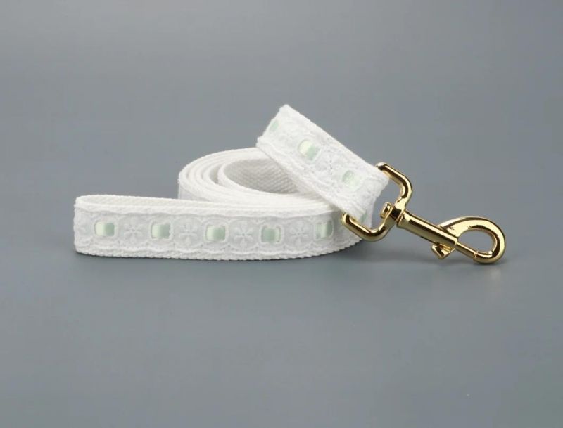 Princess Style Lace Dog Collar with Small MOQ