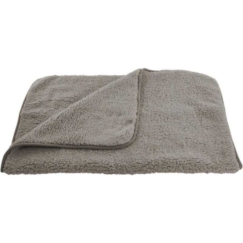 China Wholesale Double Layer/Sided Reversible Solid Sherpa Fleece Pet Blanket