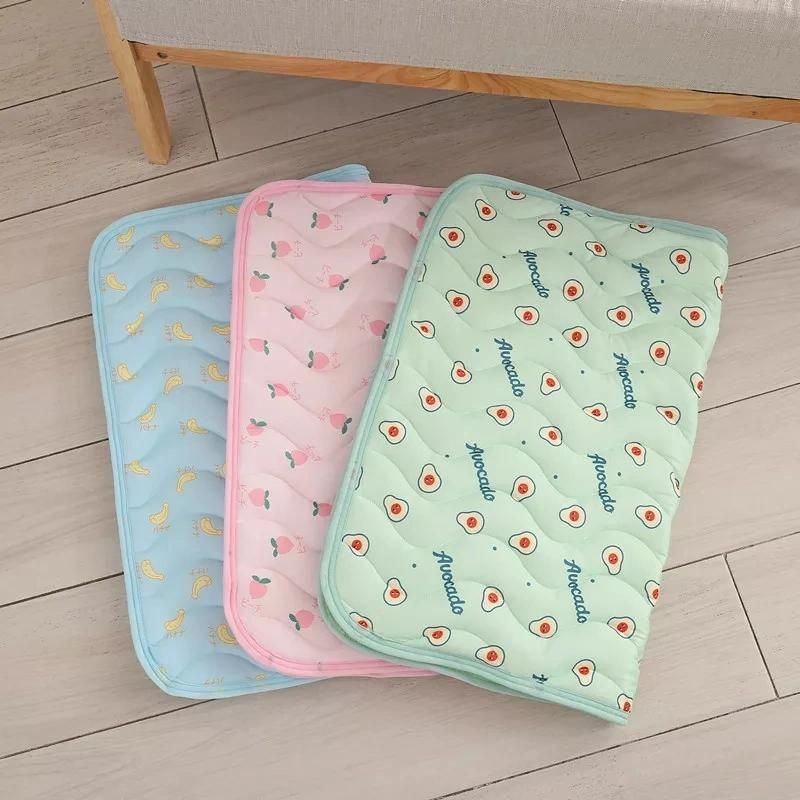No Freeze Self Cooling Pet Mat Summer Pressure Anti-Moisture Cooling Mat for Kennel Sofa Bed Floor Car Seats Dog Waterproof Bed
