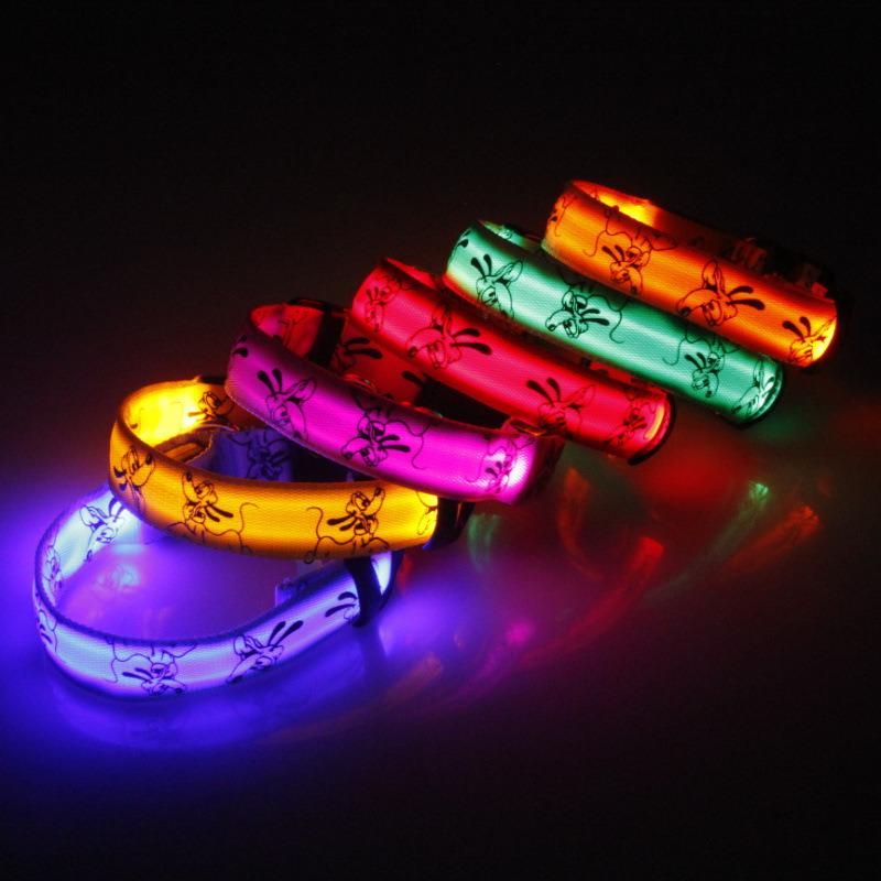 Wholesale Personalised Large Rechargeable, LED Flashing Light Pet Collar Waterproof Dog Collars//