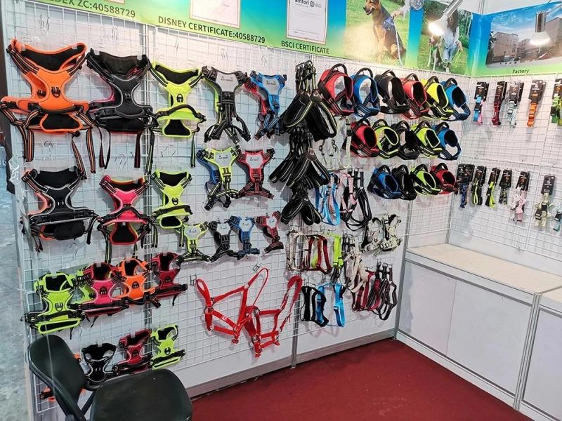 Factory OEM Large Number of Customized Logos, Customized Patterns, Adjustable Soft Mesh Padding, Reversible Dog Harness/Various Popular Colors/Pet Accessory/ PE