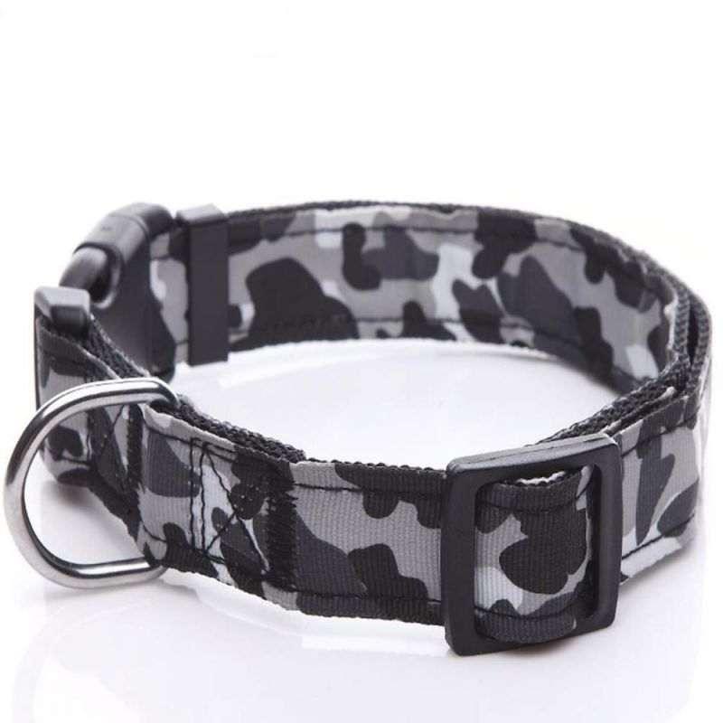 Nylon Camouflage Adjustable Dog Collar for Medium and Large Dog