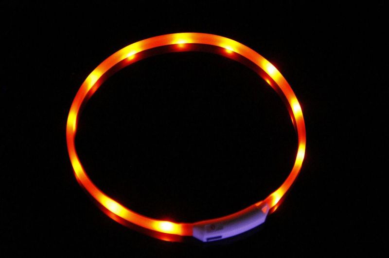 Pet Supplies Custom Wholesale Plastic Waterproof Rechargeable Luminous Glow Necklace Dog Collar LED Light Pet Dog Collar