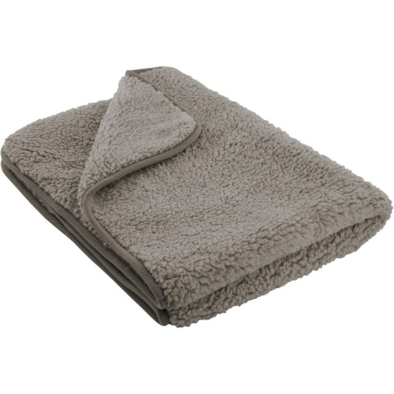 China Wholesale Double Layer/Sided Reversible Solid Sherpa Fleece Pet Blanket