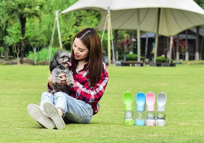 Dog Products, Cat and Dog Universal Travel Cup Kettle Water Dispenser Multi Function Pet Accompanying Cup