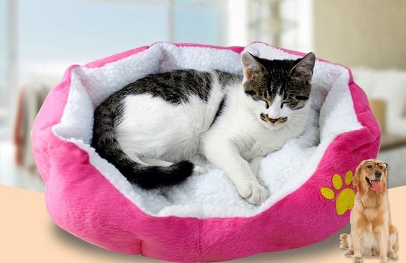 Dog Supplies Comfortable and Soft Cat Bed Mini House Cat Pet Bed