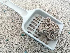 Fast and Solid Clumping Wood Bentonite Cat Litter