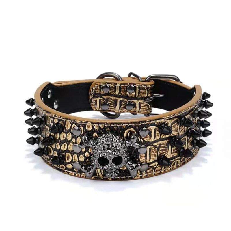 PU Dog Collar Popular Spiked Rivets Studded with Skull Design Pet Collar