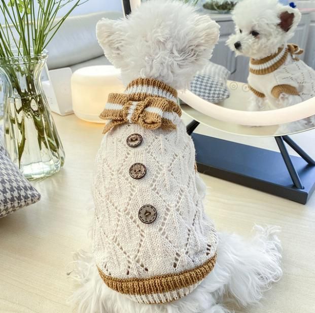 Soft Warm Dog Sweater Cute Knitted Dog Winter Clothes Classic Plaid British Style Dog Coats