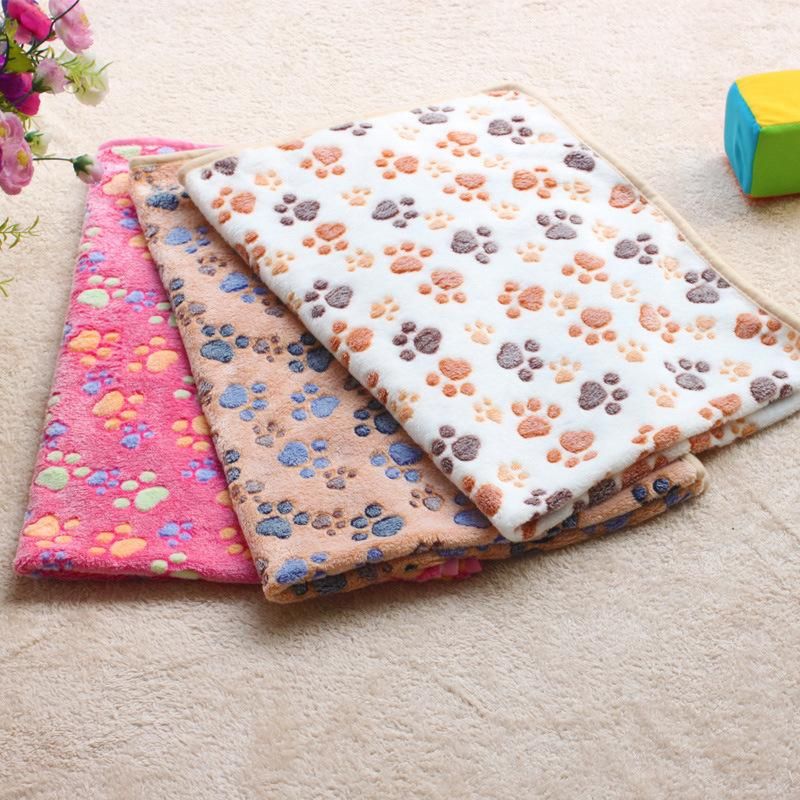 Cute Dog Bed Mats Soft Fleece Warm Pet Blanket Sleeping Beds Cover for Small Medium Dogs Cats