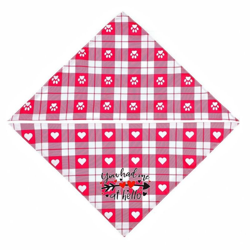 Wholesale Pet Washable Triangle Plaid Pet Bandanas with Logo Adjustable Custom Dog Scarf Bandana