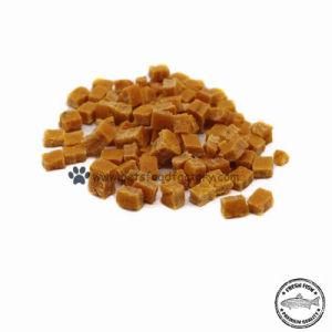 Popular Grain Free &amp; Pure Salmon Cubes Snack for Cat Pet Food