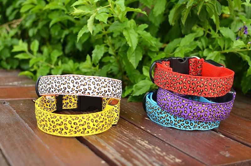 Pet Dog LED Luminous Collar Leopard Adjustable Glow Pet Collar