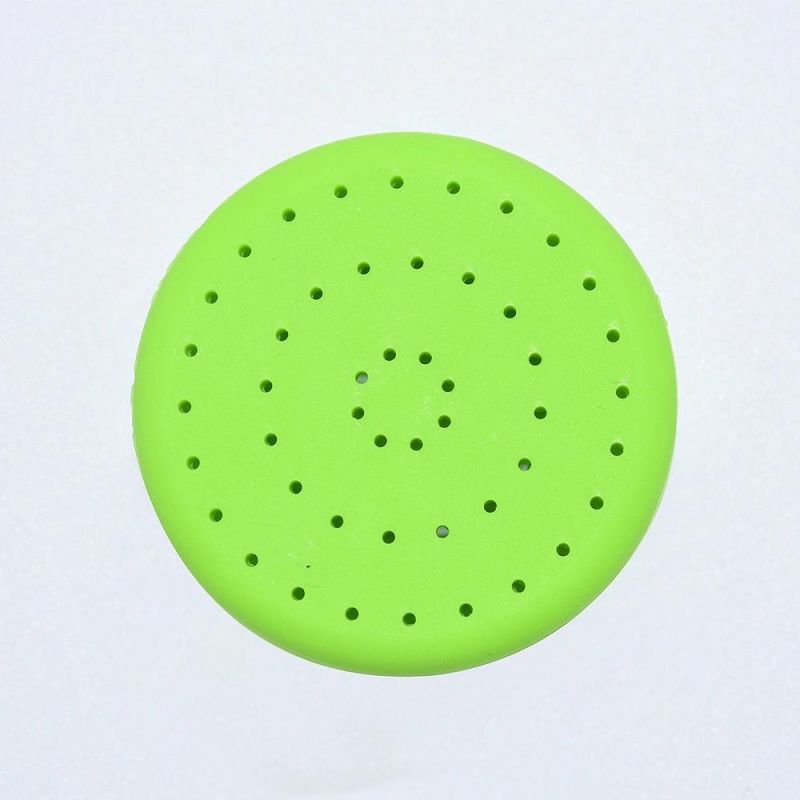 Silicone Mud Dog Portable Shower Head Attachment Turns Any 2L Plastic Water Bottle Into Portable Outdoor Shower for Dogs