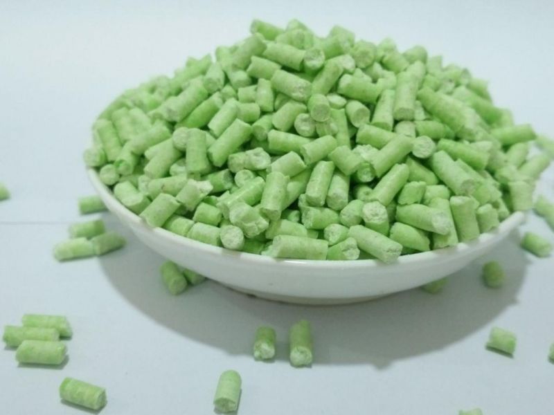 Cat Toilet Product: Green Tea Scent Tofu Cat Litter