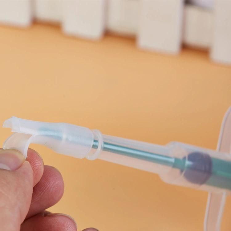 New Style Convenience Pet Cat Dog Feeding Tool Silicone Syringes