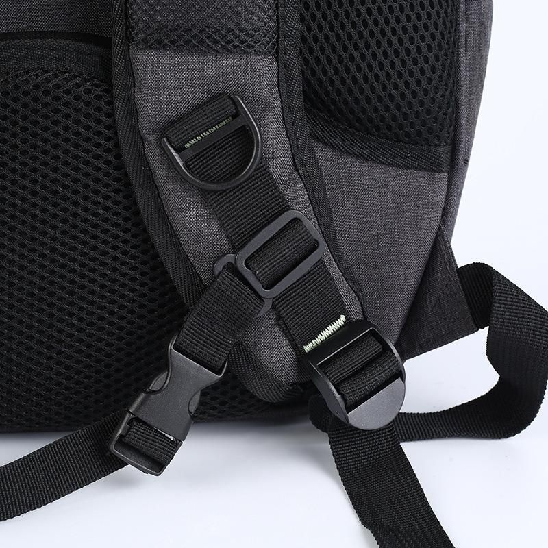 Portable Outdoor Fashion Leisure Breathable Travel Space Dog Cat Backpack