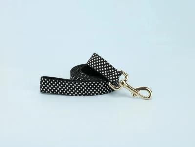 Wholesale Faction Dog Leashes with Friendly Material
