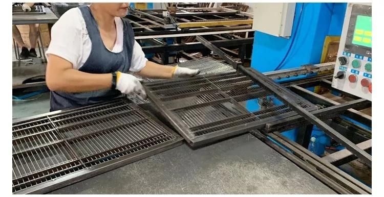 Parrot Bird Breeding Cage Metal Portable Breathable Animal Cages Aiyue Wholesale Pet Carrier Rabbit Cage Pink