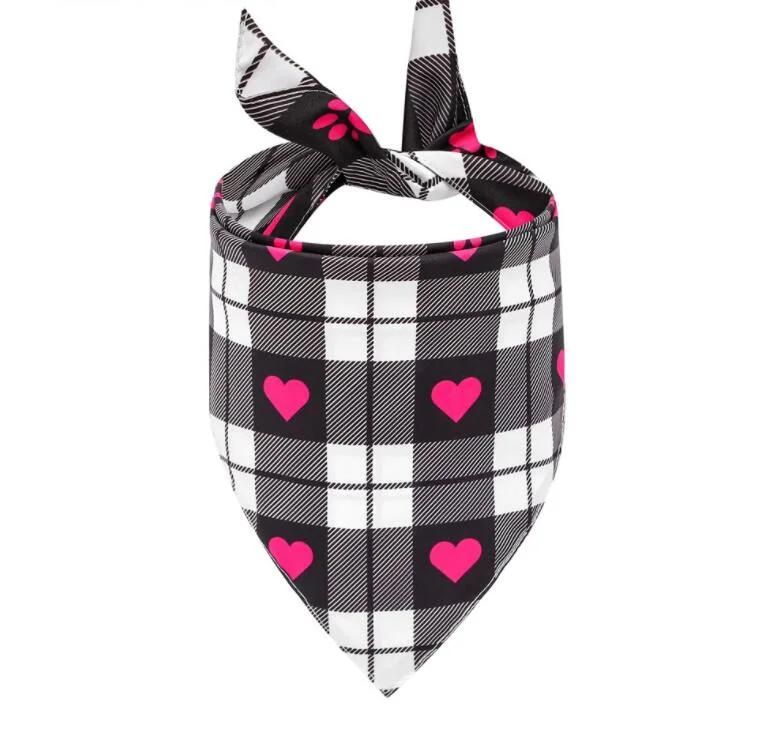 Dog Scarves, Dog Kerchiefs, Plaid Cloth Bandanas for Dogs Adjustable & Washable Pet Scarf Winter Handkerchiefs Bibs