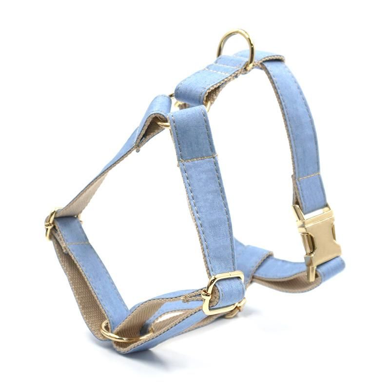 2021 New Hot Sale Private Label Light Denim Dog Harness Custom Harness Dog Collar Metal Gold with Matched Poop Bag Holder