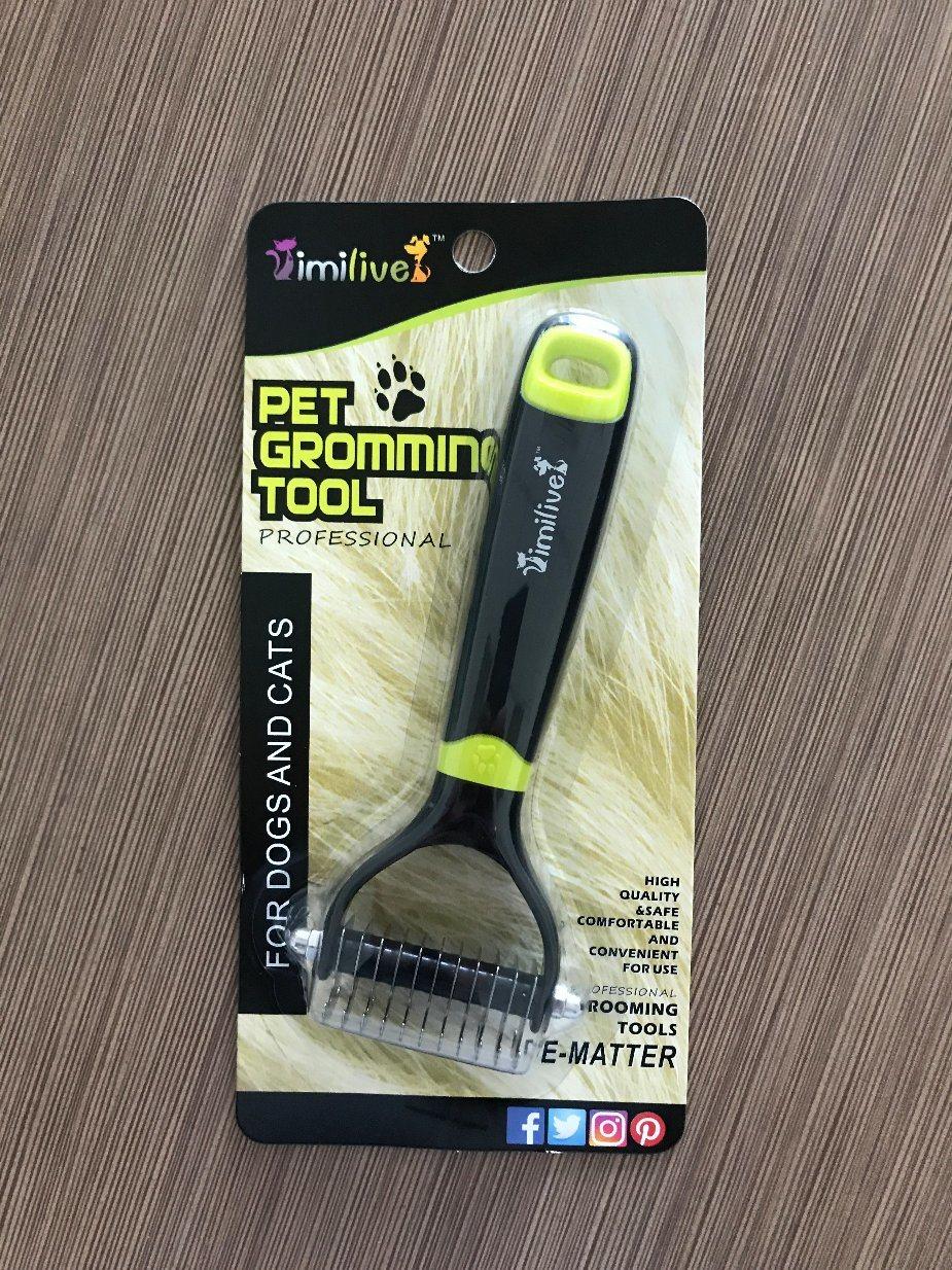 17.0*7.0cm Functional Low Price ABS+TPR Handle Pet Dematting Comb
