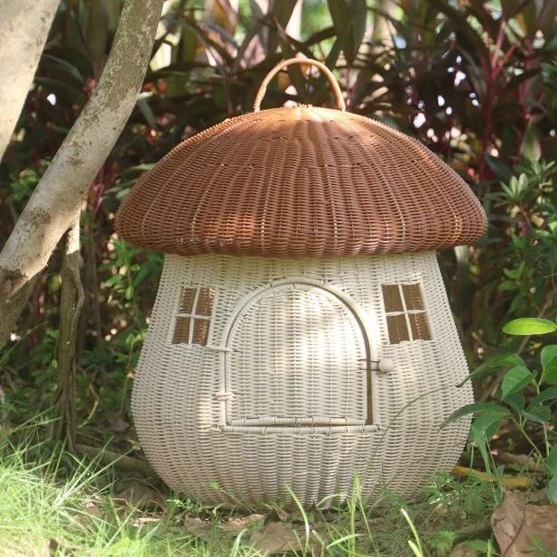 Wholesale Rattan Mushroom Shaped Cat Nest