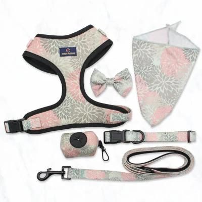 Manufacturer 6 Piece Design Dog Bow Tie Bandana Poop Bag Custom Dog Harness Luxury Dog Collar Leash Set
