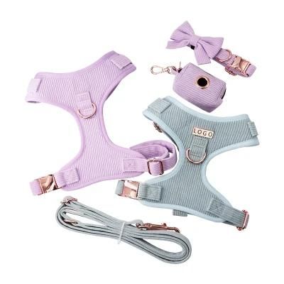 Hot Sale Pet Items Designer Corduroy Material Hunde Geschirr Dog Harness Collar and Leash Set