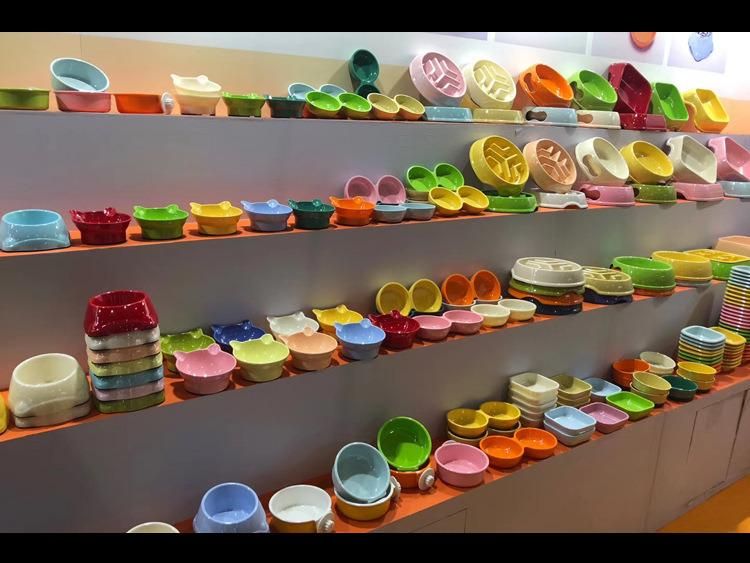 Supplies Factory Wholesale Cat Dog Bowl Pet Plastic Love Pet Bowl