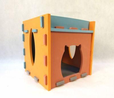 Easy to Clean Pet House with PE Material