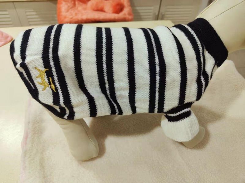 Black and White Strip Fashion Designer Dog Clothes Factory Wholesale Dog Clothes