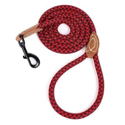 Highly Reflective Lines Maintain High Visibility and Safety Dog Leash