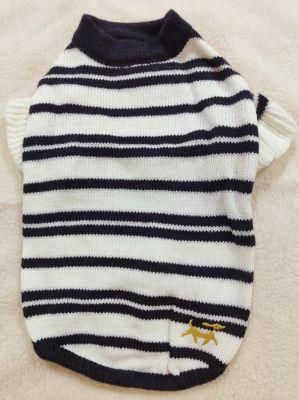 Black and White Strip Fashion Designer Dog Clothes Factory Wholesale Dog Clothes