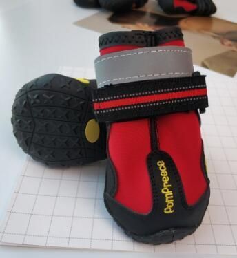 Latest Fashion Waterproof Pet Dog Shoes