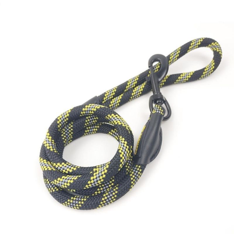 Nylon Climbing Rope Dog Leash with Night Reflective Thread for Medium and Large Dog