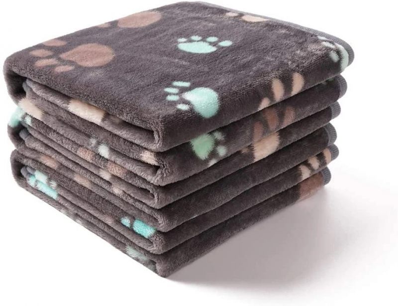100% Machine Washable & Easy to Dry Pet Blanket
