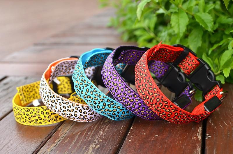 Pet Dog LED Luminous Collar Leopard Adjustable Glow Pet Collar