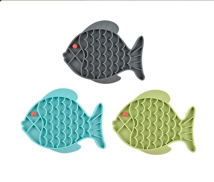 Pet Dog Feeding Bowl Mat Silicone Dog Feeding Lick Pad
