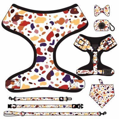 Hot Selling Factory Custom Seven-Piece Color DOT Milk Pattern Pet Collar, Pet Harness, Pet Leash, Bow Tie, Safety Rope