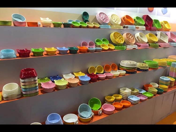 Supplies Factory Wholesale Cat Dog Bowl Pet Plastic Love Pet Bowl