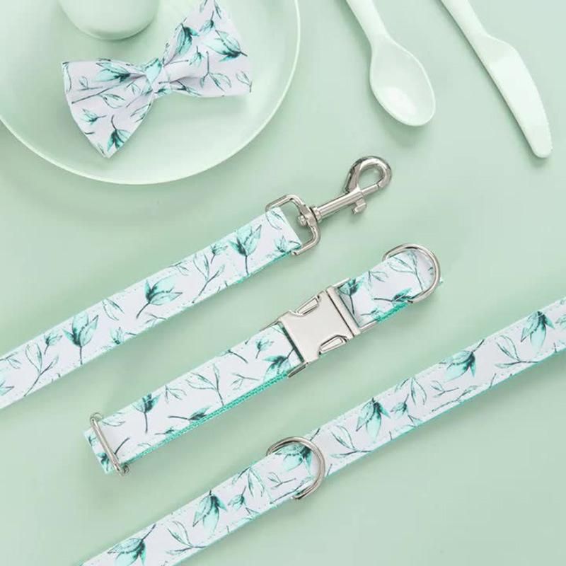 Latest Design Premium Dog Products Luxury Soft Neoprene Dog Collar with Bowtie
