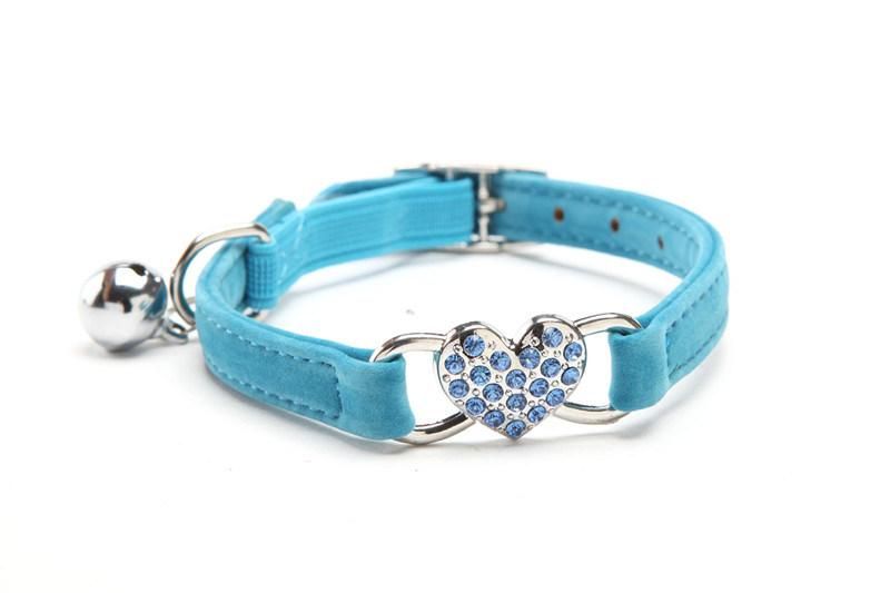 Soft Velvet Heart Charm and Bell Pet Product Cat Collar