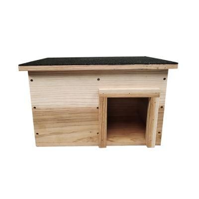 Natural Fir Wood Anti-Weather Dog Cat Hedgehog House with Floor and Weatherproof Roof Pet Hedgehog Cage Shelter