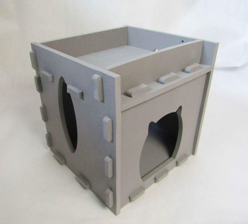 Easy to Clean Pet House with PE Material