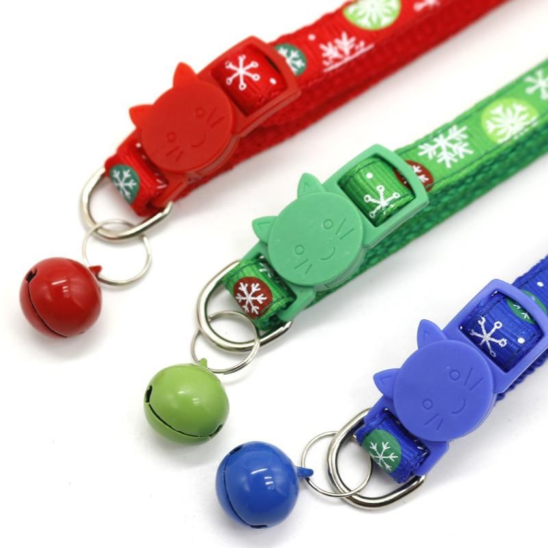 Lovely Design High Quality Cat Shape Buckle Christmas Snow Winter Style Cat Collar with Small Bell