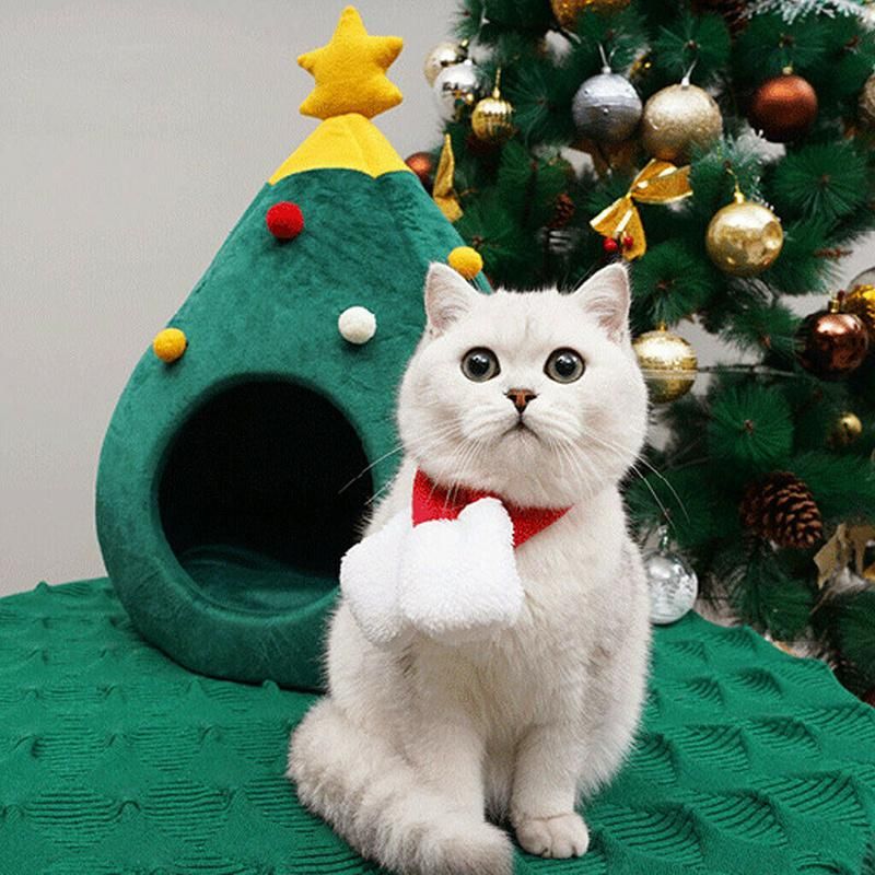Christmas Tree Shape Velvet Cat Cave Warm Washable Pet Bed House Wholesale Price
